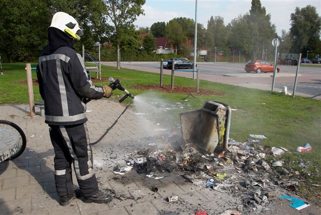 2009/233/20090927 005 Buitenbrand Snelliuslaan.jpg